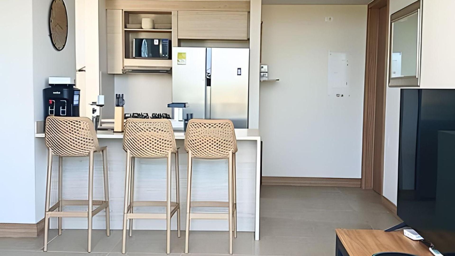 Apartamento Lujoso, último Piso Con Salida Directa A La Playa *