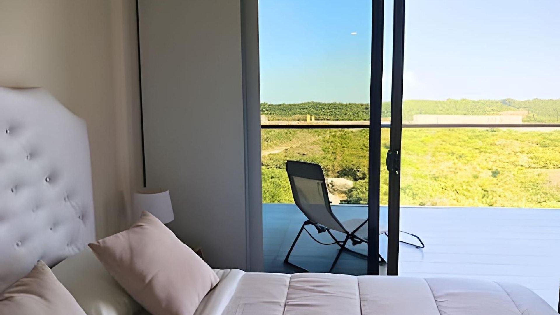 Lujoso, último Piso Con Salida Directa A La Playa Apartamento Cartagena