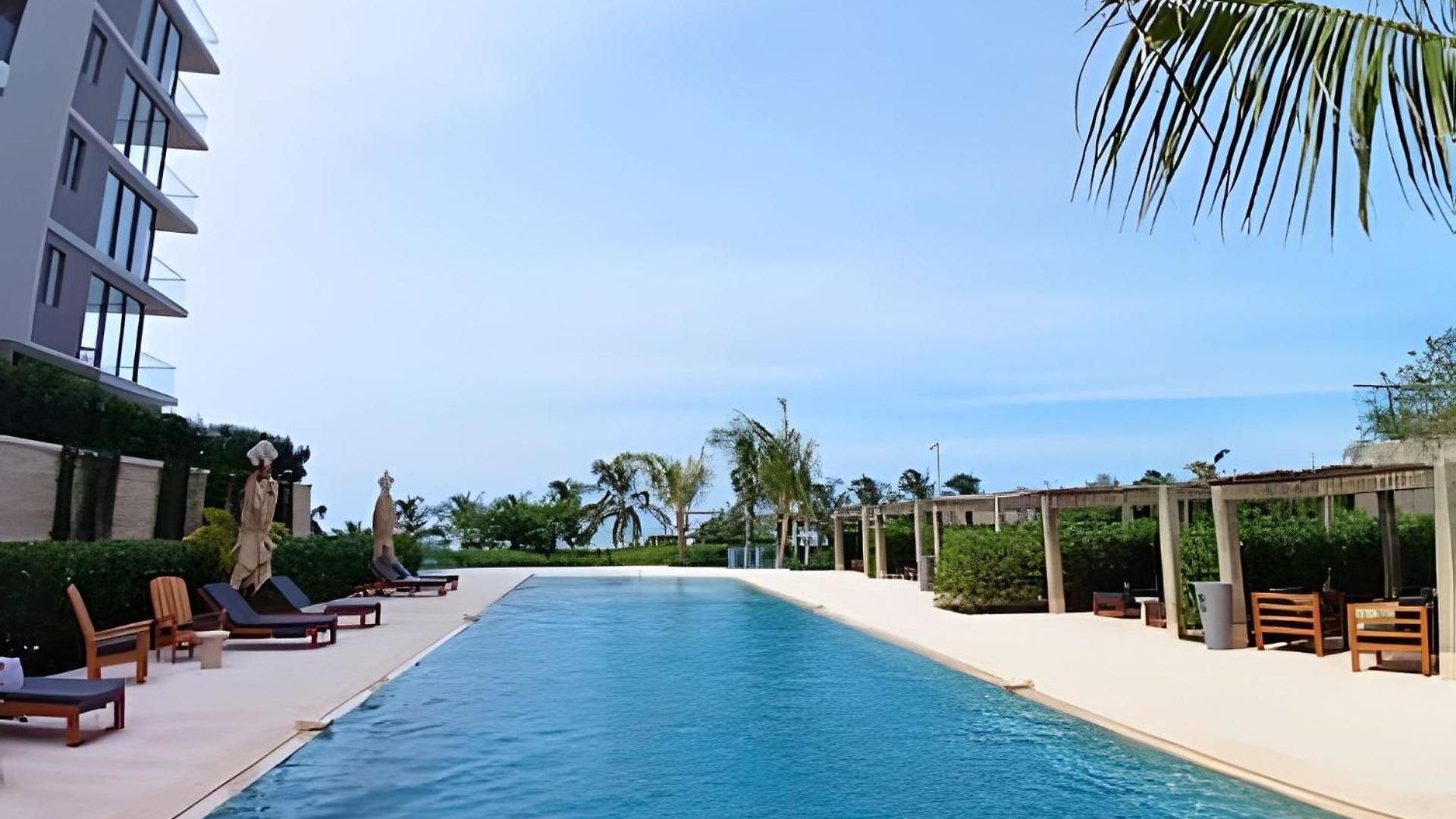 Lujoso, último Piso Con Salida Directa A La Playa Apartamento *