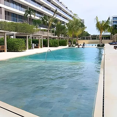 Apartamento Lujoso, último Piso Con Salida Directa A La Playa