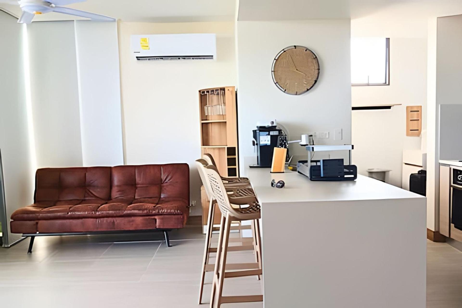 Lujoso, Ultimo Piso Con Salida Directa A La Playa Apartamento