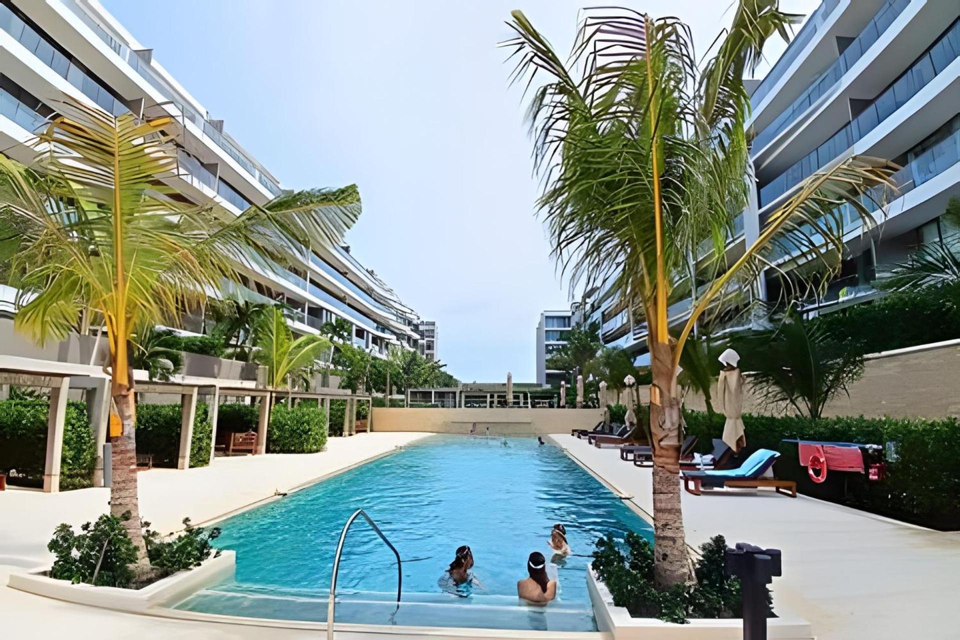 Lujoso, Ultimo Piso Con Salida Directa A La Playa Apartamento