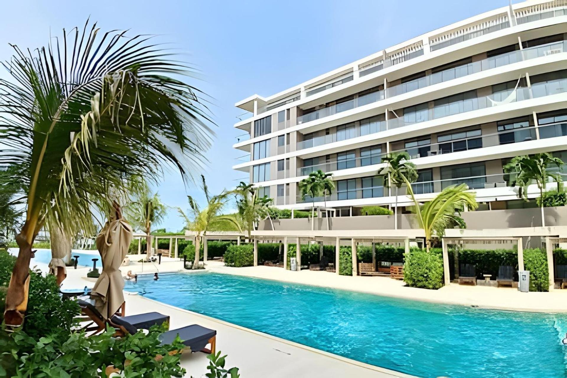 Apartamento Lujoso, Ultimo Piso Con Salida Directa A La Playa